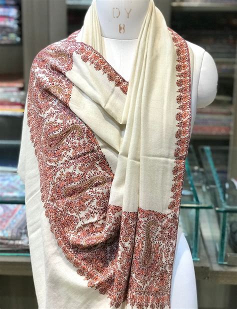 where to buy pashmina shawls.